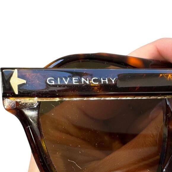Givenchy Paris Women\'s GV 7076/S Tortoiseshell Sunglasses Brown Lenses